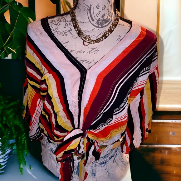 Tillys Polly & Esther Kimono Sleeve Crop Top Stripe Tie Front Top - Picture 4 of 12